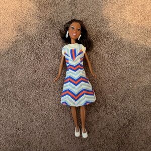 Vintage Y2K Mattel Disney High School Musical 2 Taylor McKessie Doll 2007 HSM2